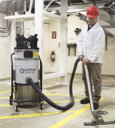 VHS110 Z22电动防爆吸尘器